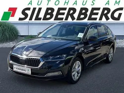 Schwarz Gebraucht 2022 Skoda Octavia Style Kombi | 22.849 € (Fairer Preis)