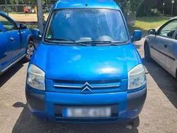 Blau Gebraucht 2006 Citroën Berlingo Van / Kleinbus | 3.000 €