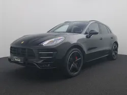 Schwarz Gebraucht 2017 Porsche Macan Turbo Performance Package SUV | 44.990 € (Guter Preis)