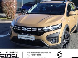 Beige Neu 2025 Dacia Sandero Expression Limousine | 16.987 €