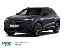 Schwarz Neu 2025 Audi Q5 Sport SUV | 66.890 € (Guter Preis)