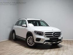 Digitalweiss metallic (metallic) Gebraucht 2020 Mercedes GLB200 SUV | 30.790 € (Superpreis)