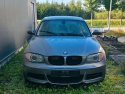 Silber Gebraucht 2009 BMW 135 Performance Kleinwagen | 18.500 €