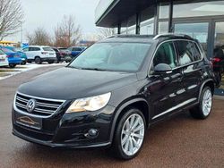 Schwarz Gebraucht 2009 VW Tiguan Sportline SUV | 9.890 € (Etwas zu teuer)