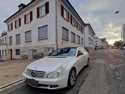 Weiß Gebraucht 2005 Mercedes CLS350 Coupé | 7.800 € (Fairer Preis)
