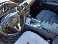 Silber Gebraucht 2012 Mercedes C180 Avantgarde Kombi | 14.500 €