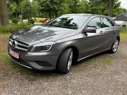 Grau Gebraucht 2015 Mercedes A200 Urban Limousine | 17.980 € (Fairer Preis)
