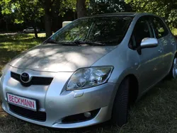 Silver metallic Gebraucht 2007 Toyota Auris Kleinwagen | 4.699 € (Fairer Preis)