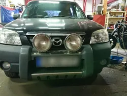 Schwarz Gebraucht 2003 Mazda Tribute SUV | 1.500 €