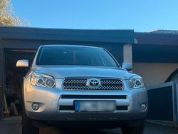 Silber Gebraucht 2007 Toyota RAV4 SUV | 11.000 €