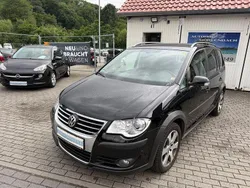 Schwarz Gebraucht 2008 VW Touran Cross Van / Kleinbus | 4.999 € (Superpreis)