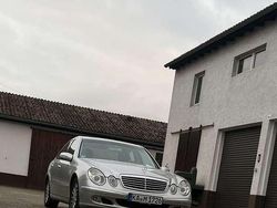 Gebraucht 2003 Mercedes E320 Elegance Limousine | 6.850 € (Etwas zu teuer)