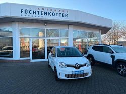 Weiß Gebraucht 2022 Renault Twingo Urban Night Kleinwagen | 12.950 € (Etwas zu teuer)