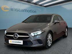 Grau Gebraucht 2019 Mercedes A200 Limousine | 26.249 € (Teuer)