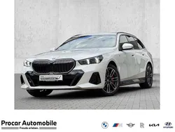 Weiß Gebraucht 2024 BMW 540 M Sport Kombi | 67.690 €