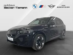 M carbonschwarz Gebraucht 2022 BMW iX3 Impressive SUV | 36.977 € (Teuer)
