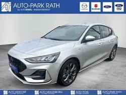 Moondust silver metallic (silber) Gebraucht 2024 Ford Focus ST-Line Limousine | 24.990 € (Superpreis)