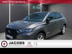Lackierung platiniumgrau/ (metallic) Gebraucht 2023 DS Automobiles DS7 Crossback Performance SUV | 33.670 € (Fairer Preis)