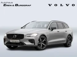 Silver dawn / metallic Neu 2024 Volvo V60 Plus Kombi | 65.690 €
