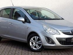 Silber Gebraucht 2011 Opel Corsa Satellite Kleinwagen | 7.990 € (Etwas zu teuer)