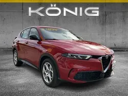 Rot Gebraucht 2022 Alfa Romeo Tonale Sprint SUV | 25.990 € (Guter Preis)