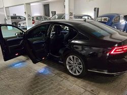 Schwarz Gebraucht 2017 VW Passat Highline Limousine | 20.250 € (Fairer Preis)