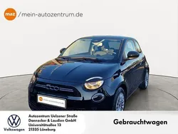 Schwarz Gebraucht 2022 Fiat 500e Action Limousine | 12.099 € (Superpreis)