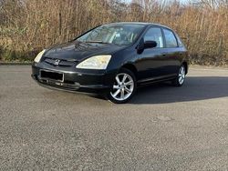 Schwarz Gebraucht 2002 Honda Civic Limousine | 2.500 € (Etwas zu teuer)