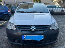 Weiß Gebraucht 2008 VW Fox Refresh Kleinwagen | 2.100 € (Guter Preis)