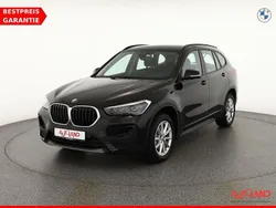 Schwarz Gebraucht 2021 BMW X1 Advantage SUV | 24.990 € (Fairer Preis)