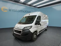 Weiß Gebraucht 2024 Peugeot Boxer Van | 23.999 € (Guter Preis)