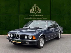 Blau Gebraucht 1984 BMW 745 Exclusive Limousine | 17.990 €
