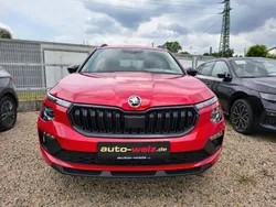 Rot Neu 2025 Skoda Kamiq Tour SUV | 33.550 € (Teuer)