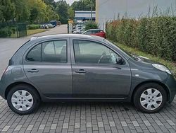 Grau Gebraucht 2005 Nissan Micra Kleinwagen | 1.400 €