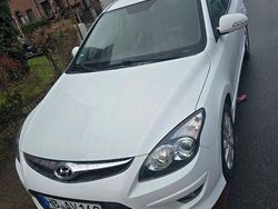 Weiß Gebraucht 2010 Hyundai i30 Classic Kombi | 4.700 € (Fairer Preis)