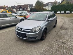 Grau Gebraucht 2004 Opel Astra Limousine | 750 € (Superpreis)