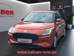 Orange Neu 2025 Suzuki Swift Club Limousine | 16.980 €