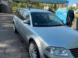Silber Gebraucht 2002 VW Passat Kombi | 1.450 € (Guter Preis)