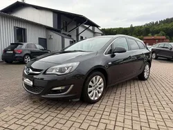 Karbonschw graphitschw midnigh Gebraucht 2014 Opel Astra Exklusiv Kombi | 5.490 € (Guter Preis)