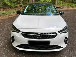 Weiß Gebraucht 2019 Opel Corsa Kleinwagen | 10.500 € (Fairer Preis)