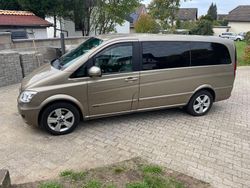 Beige Gebraucht 2011 Mercedes Viano Edition Van / Kleinbus | 14.200 € (Fairer Preis)