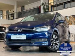 Blau Gebraucht 2022 VW Touran Highline Van / Kleinbus | 25.980 € (Guter Preis)