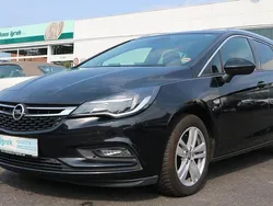 Schwarz Gebraucht 2019 Opel Astra Innovation Kombi | 7.790 € (Superpreis)