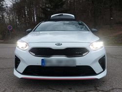 Weiß Gebraucht 2021 Kia ProCeed Kleinwagen | 20.200 € (Superpreis)