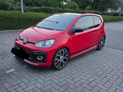 Rot Gebraucht 2019 VW up! GTI Kleinwagen | 12.800 € (Fairer Preis)