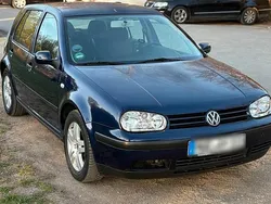 Blau Gebraucht 2001 VW Golf IV Limousine | 900 € (Superpreis)