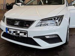 Weiß Gebraucht 2017 Seat Leon FR Sport Limousine | 16.000 € (Etwas zu teuer)