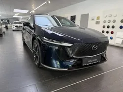 Blau Neu 2025 Mazda 6e Takumi-Line Limousine | 43.990 €