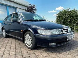 Blau Gebraucht 1998 Saab 9-3 Limousine | 1.550 € (Etwas zu teuer)