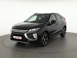 Schwarz Gebraucht 2018 Mitsubishi Eclipse Cross Diamant Edition SUV | 17.490 € (Fairer Preis)